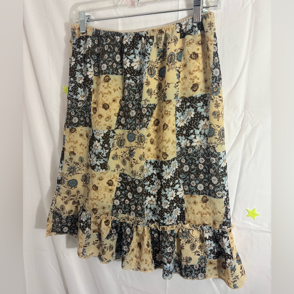 Cream Brown‎ Patchwork Print Y2K Whimsy Cottage Ruffle Hem Skirt Size M